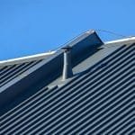 Galvanizli sac, alüminyum veya çelikten yapılır. Hafif, sağlam ve montajı kolaydır. Sanayi yapılarında çok tercih edilir.